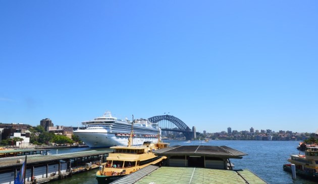 Trains, Taxis, Buses, Ferries and Cruise ships all converge on Circular Quay
