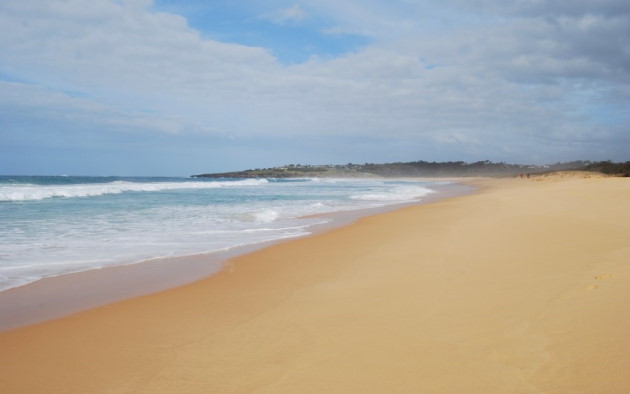 Looking towards Merimbula from South Tura Beach without footprints.